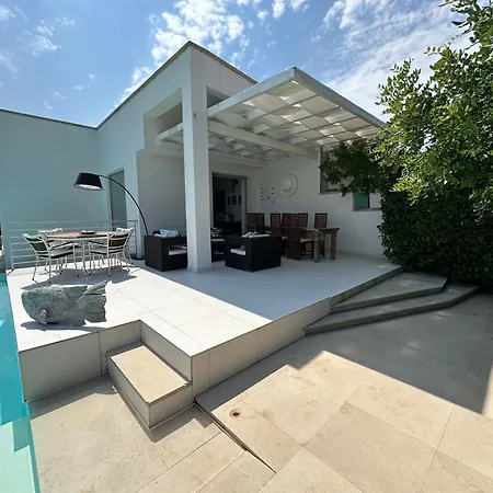 Villa Luxury Panoramic In *