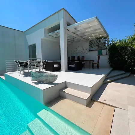 Luxury Panoramic In Villa